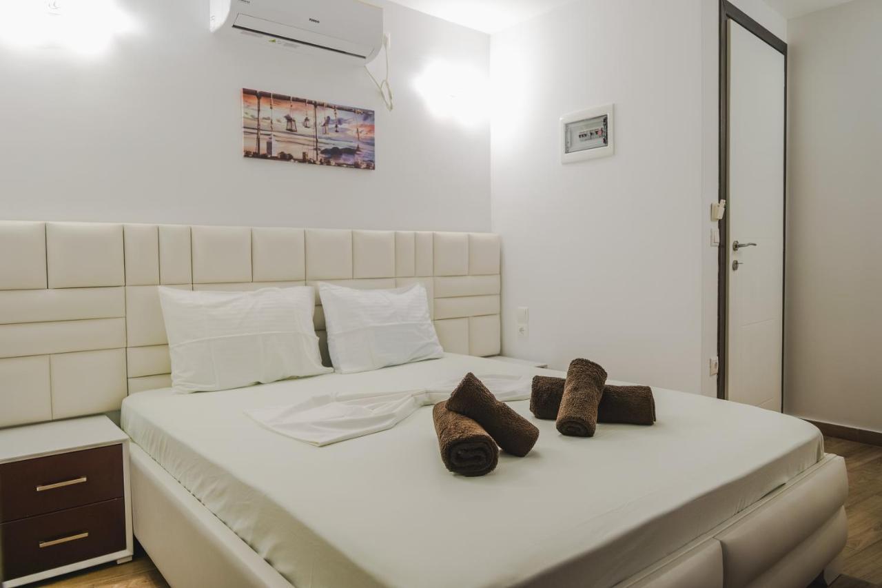 Fori'S Rooms Химара Экстерьер фото